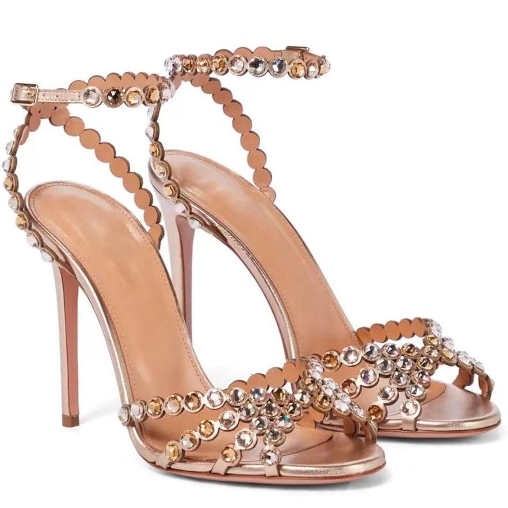 Dressy shoes
